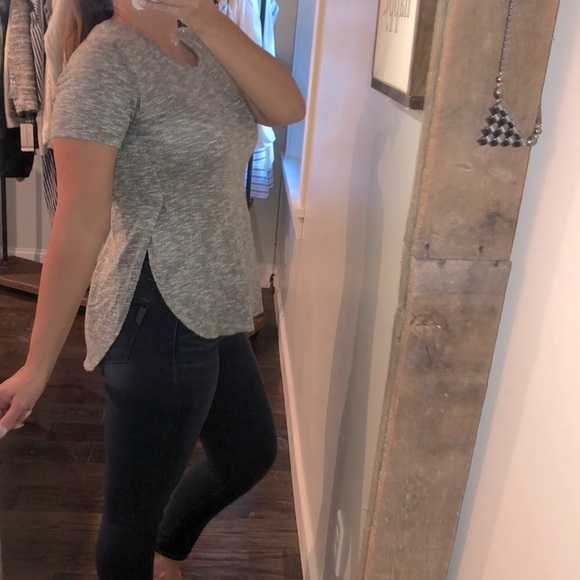 Aina be xsmall grey high side slit cozy T-shirt - Picture 1 of 4